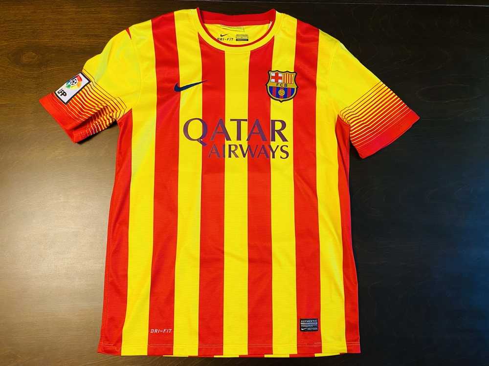 Nike × Soccer Jersey × Vintage 2013-2014 - Rare B… - image 2