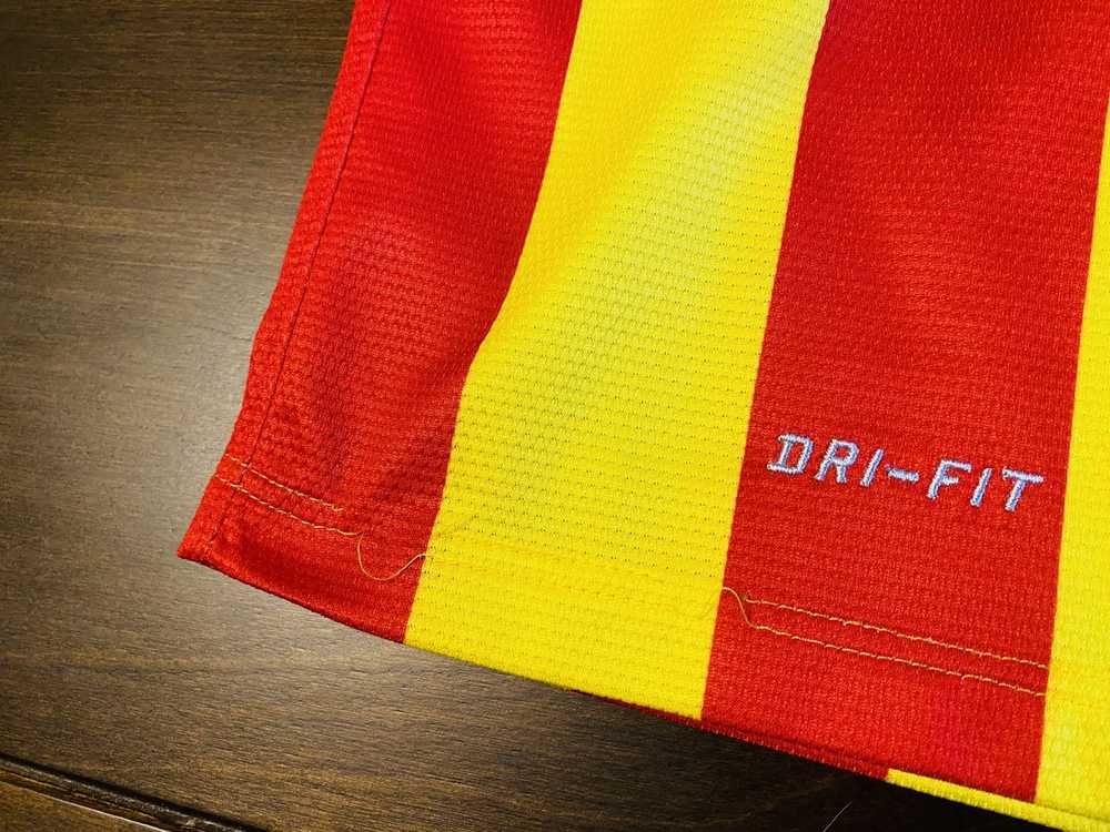 Nike × Soccer Jersey × Vintage 2013-2014 - Rare B… - image 4