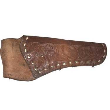 Outlaw Gun Buckle on Western Leather Belt