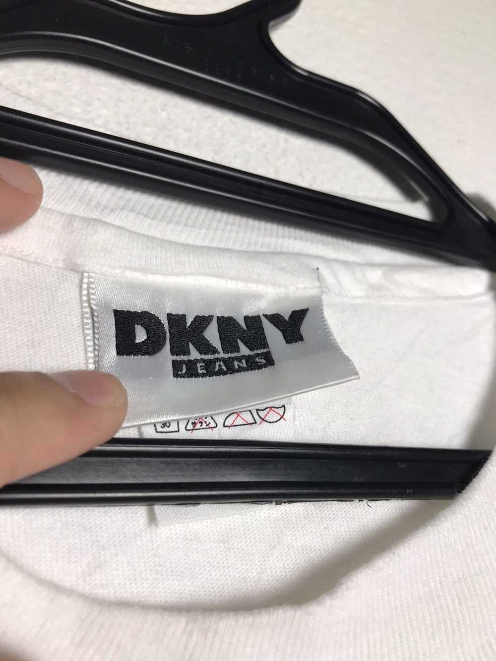 DKNY × Made In Usa VINTAGE 90S DKNY T SHIRT MADE … - image 3