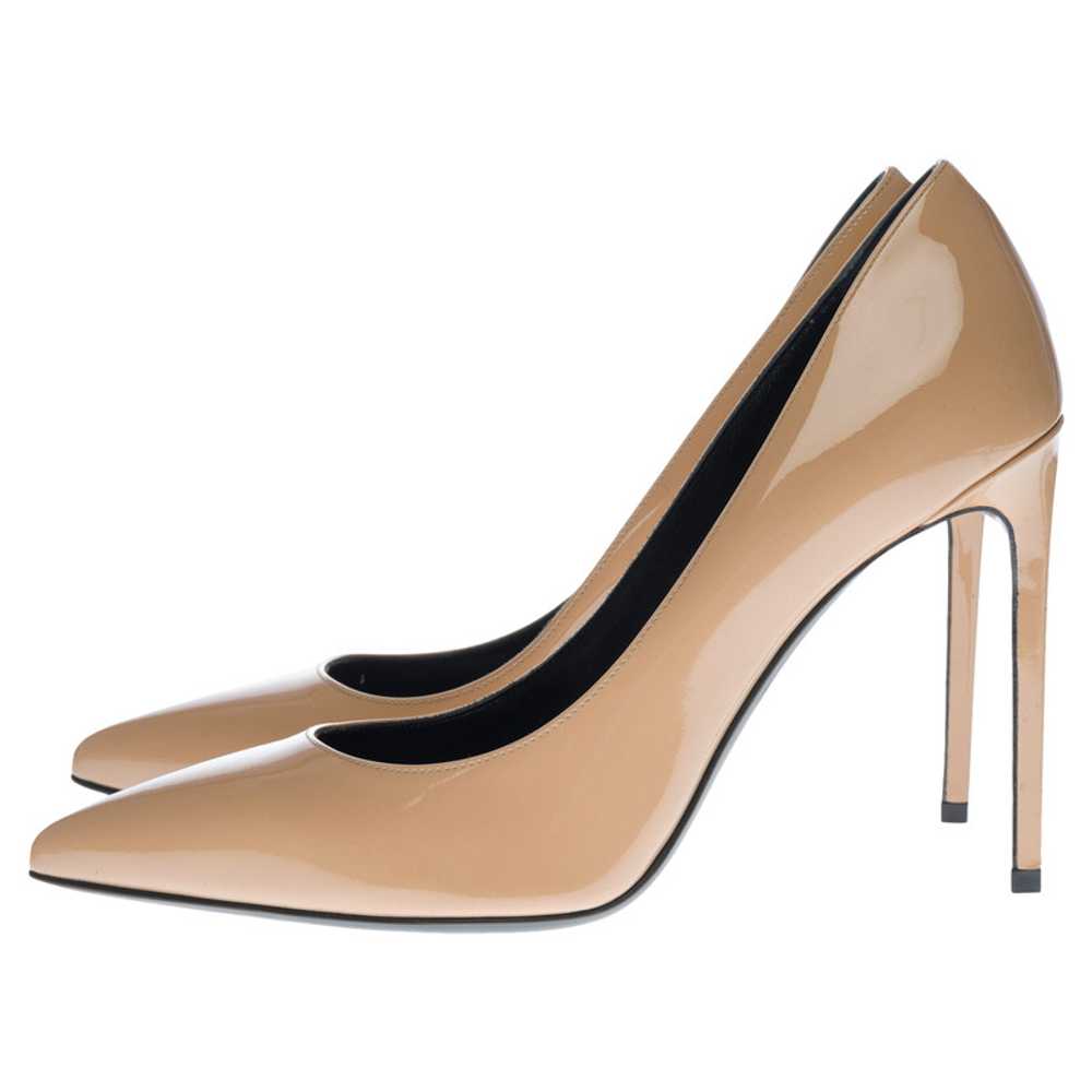 Yves Saint Laurent Sandals Patent leather in Nude - image 1