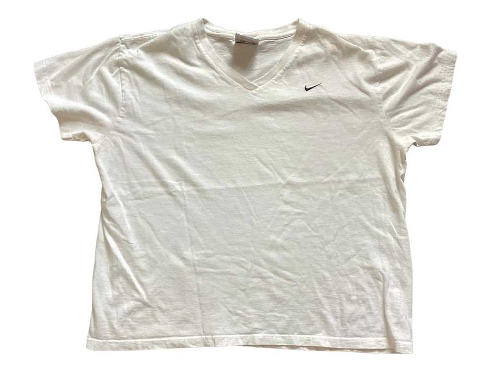 Vintage Nike Side Check Embroidered TShirt (Ladie… - image 1