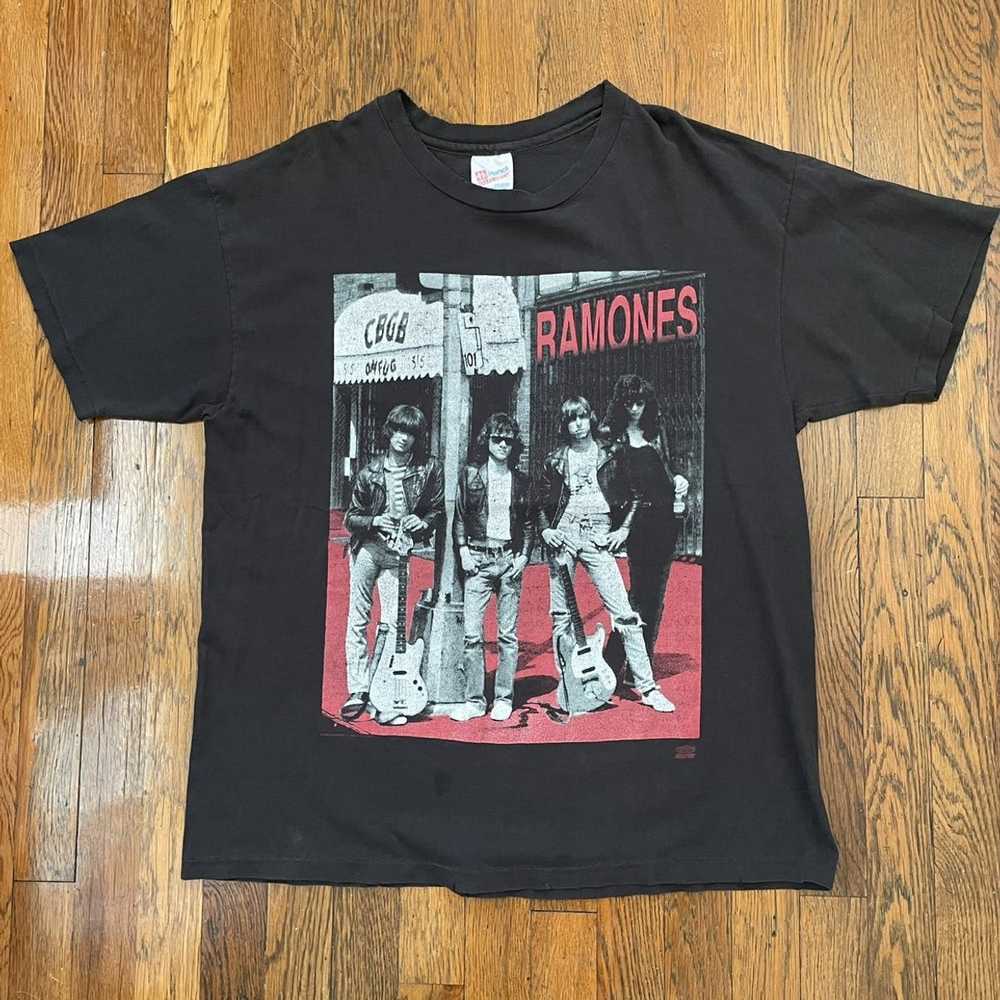 Band Tees × Vintage Vintage 1990s Ramones CBGB sh… - image 1