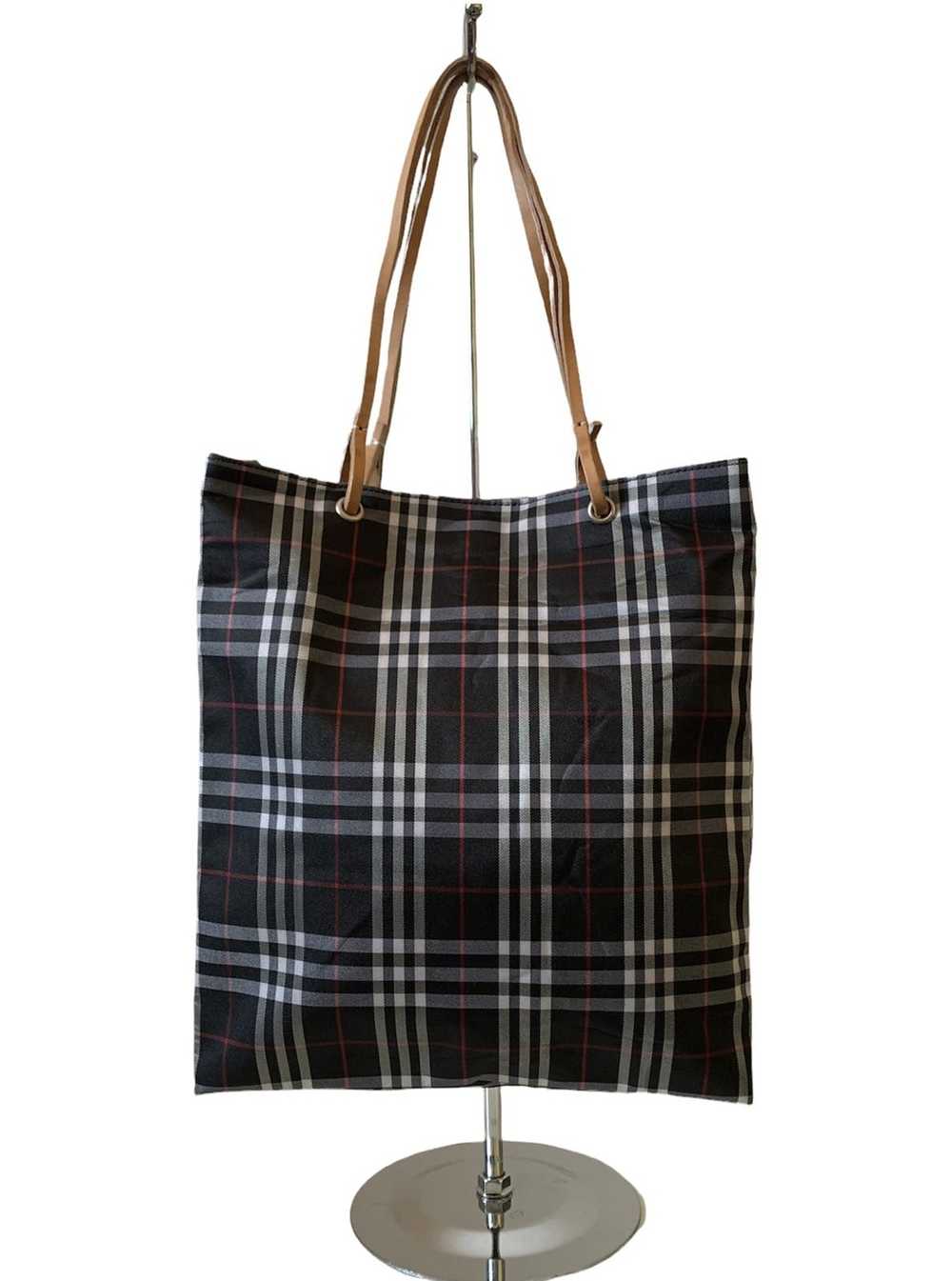 Bag × Burberry × Luxury Luxury Burberry Tote Bag - image 1