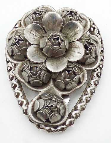 Silver Metal Flowers Dress Clip - image 1