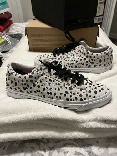 Supreme × Vans Sid Pro White Dalmation