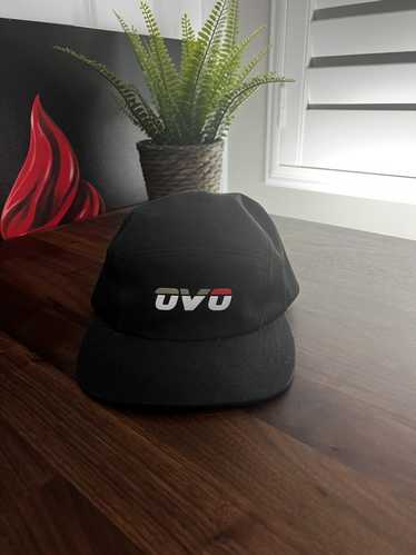 Octobers Very Own OVO runner 5 panel hat