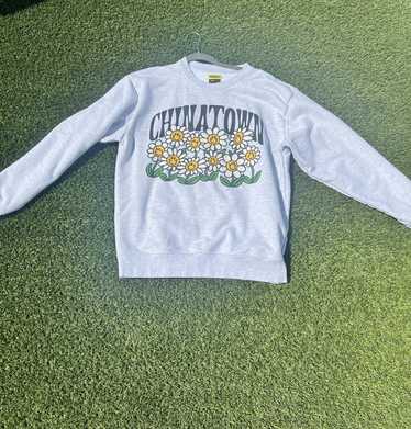 Other CHINATOWN SUNFLOWER GRAY SWEATER (LARGE)