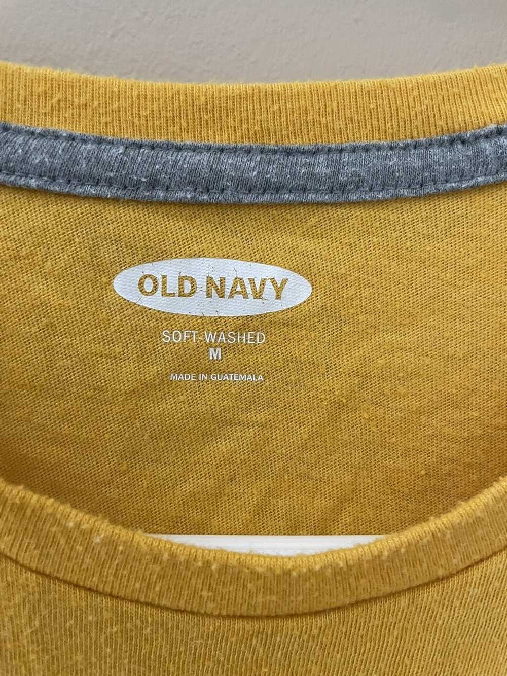 Old Navy Old navy graphic tee - image 3