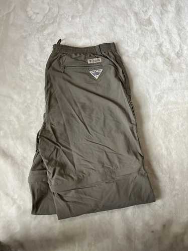 Columbia Brown cargo zipper short pants