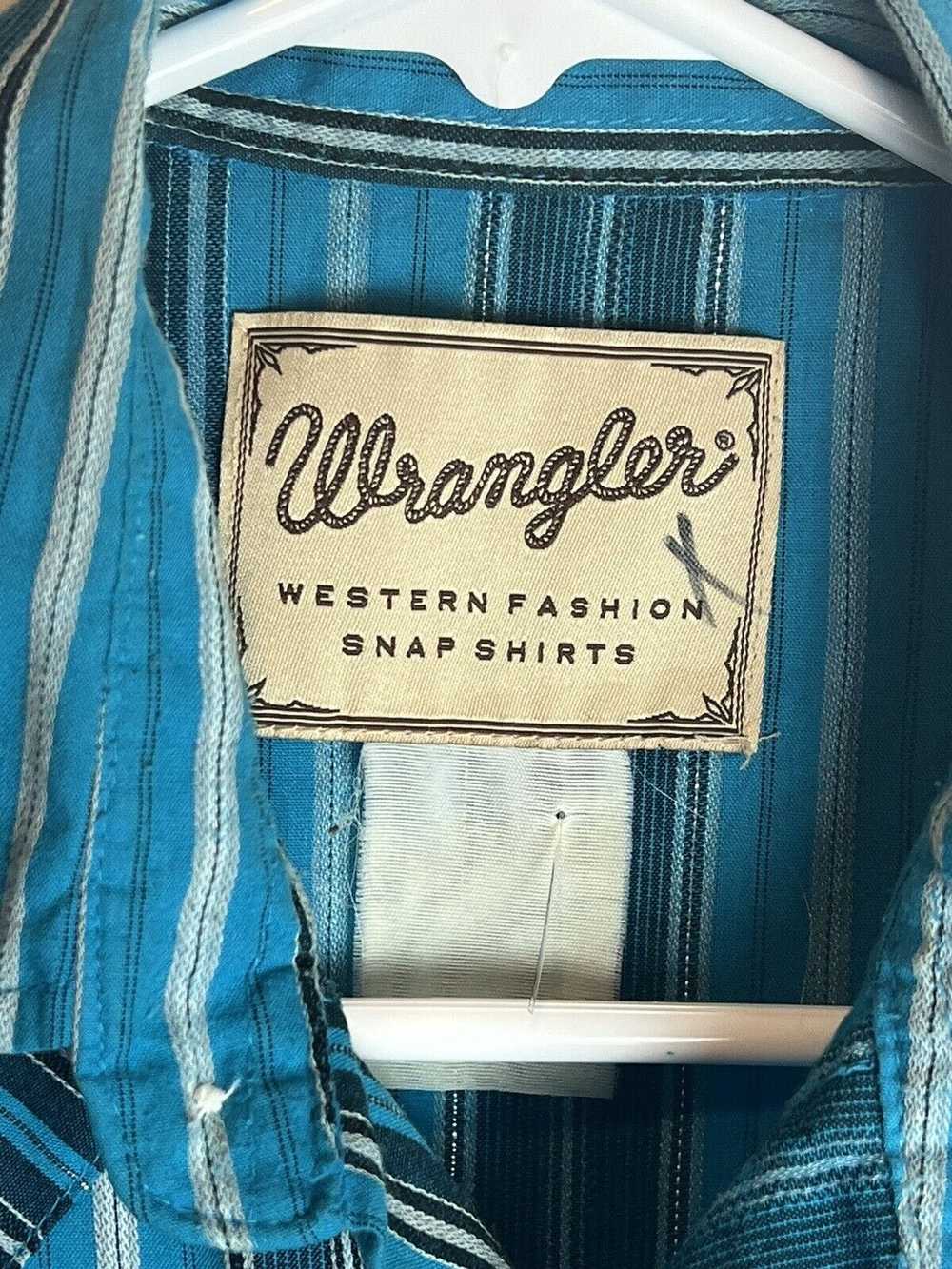 Wrangler Wrangler Wester Fashion Snap Button Up T… - image 4