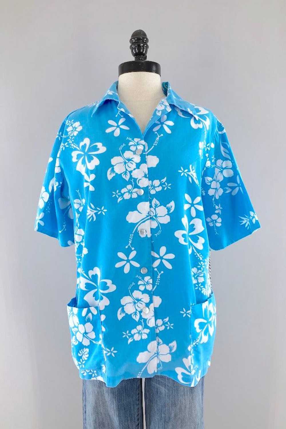 Vintage 1960s Blue Hawaiian Shirt - Gem