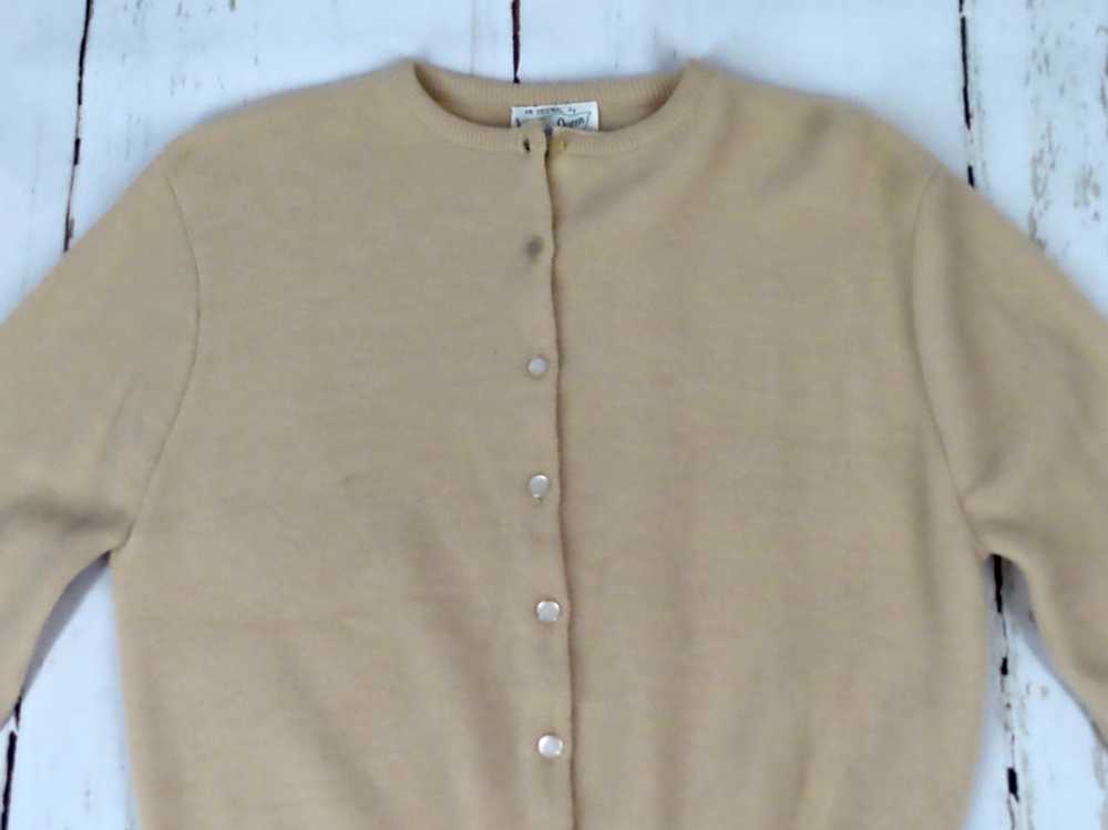 NOS Vintage 60s Beige Cardigan Sweater Campus Que… - image 2