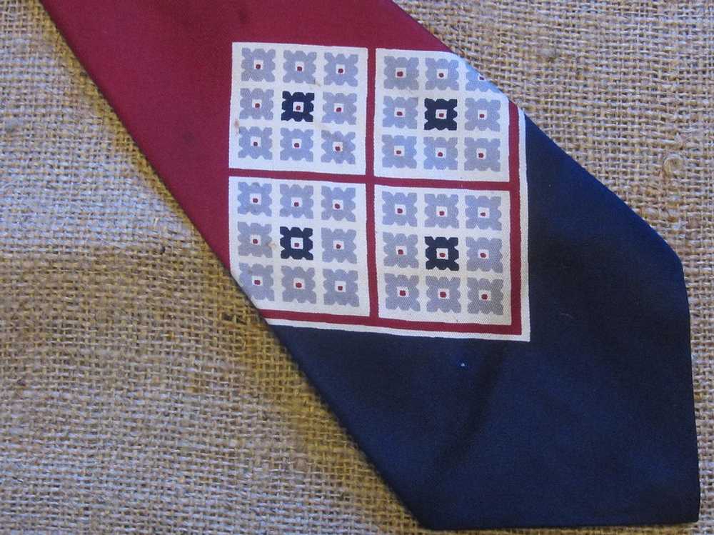 50s Pilgrim Cravats Tie De Luxe Silk Red Blue Off… - image 1