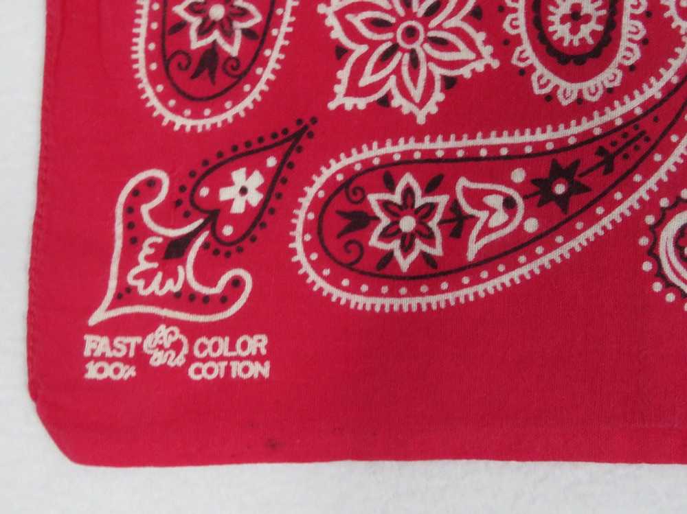 Vintage Red Paisley Bandana Elephant Brand #174 - image 4