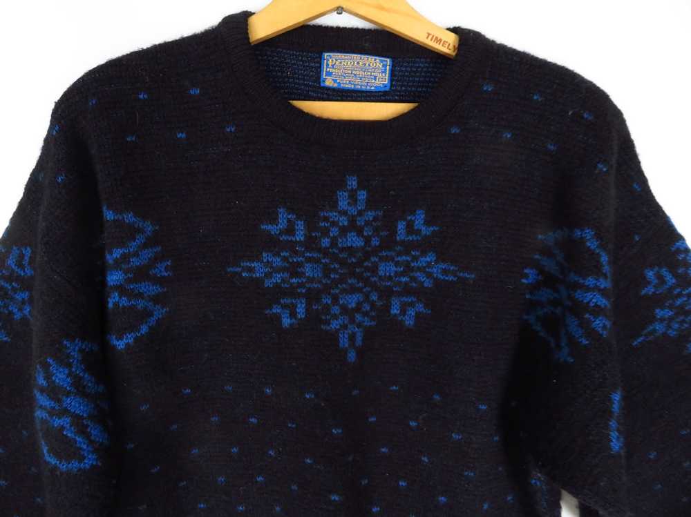 50s Pendleton Wool Sweater M Black Blue Snowflake - image 2
