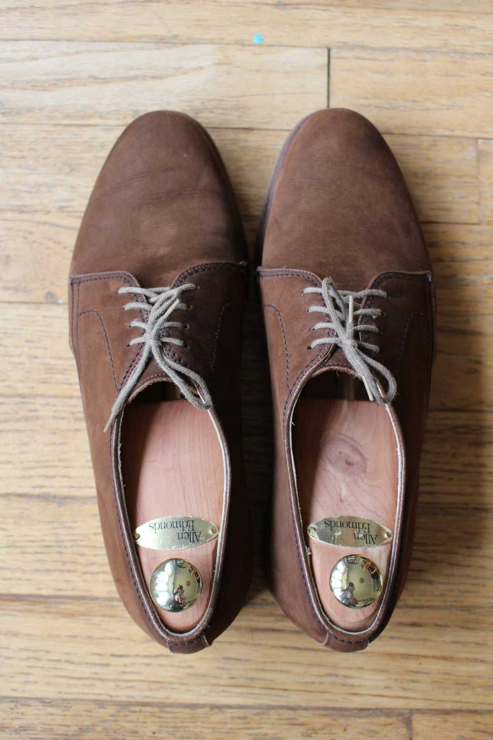 Grenson Men's Brown Nubuck Suede Derby Shoes UK 9… - image 3