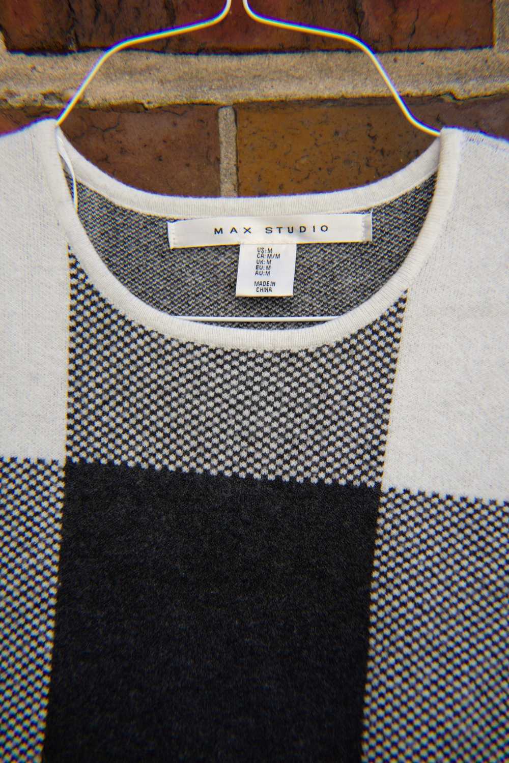 Streetwear Max Studio Cropped Sweater - image 2