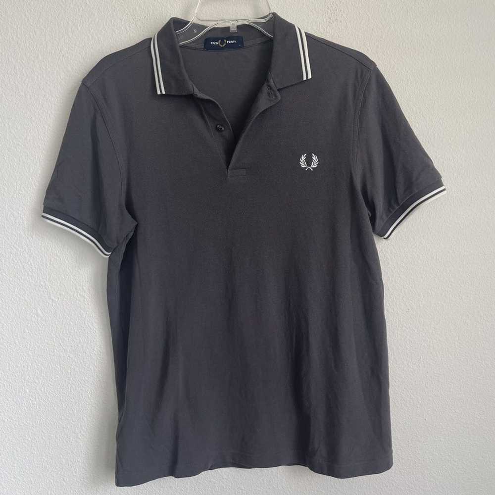 Fred Perry Fred Perry Short Sleeve Twin Tipped Gr… - image 2