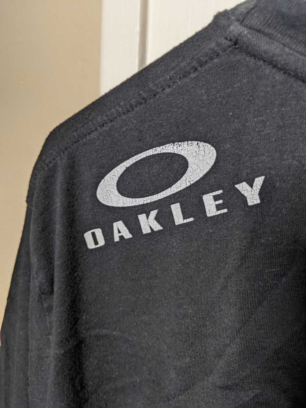 Oakley Black embroidered camo logo t-shirt - image 5