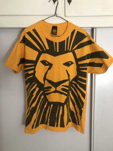 Vintage lion king t - Gem