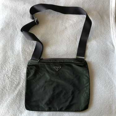 Prada Vintage green Prada shoulder bag - image 1