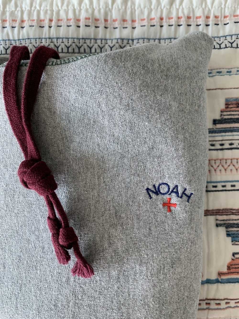 Noah NOAH NYC LOGO HOODIE - image 4