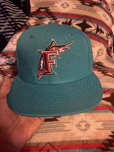 New Era 59FIFTY Sauce Miami Marlins 25th Anniversary Patch Hat - Red Red / 7 1/2