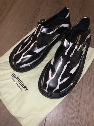 Burberry Burberry Sandals Loafers Strips