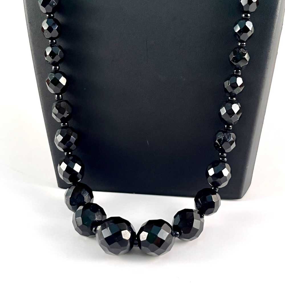 1960s Black Glass Bead Necklace - image 2