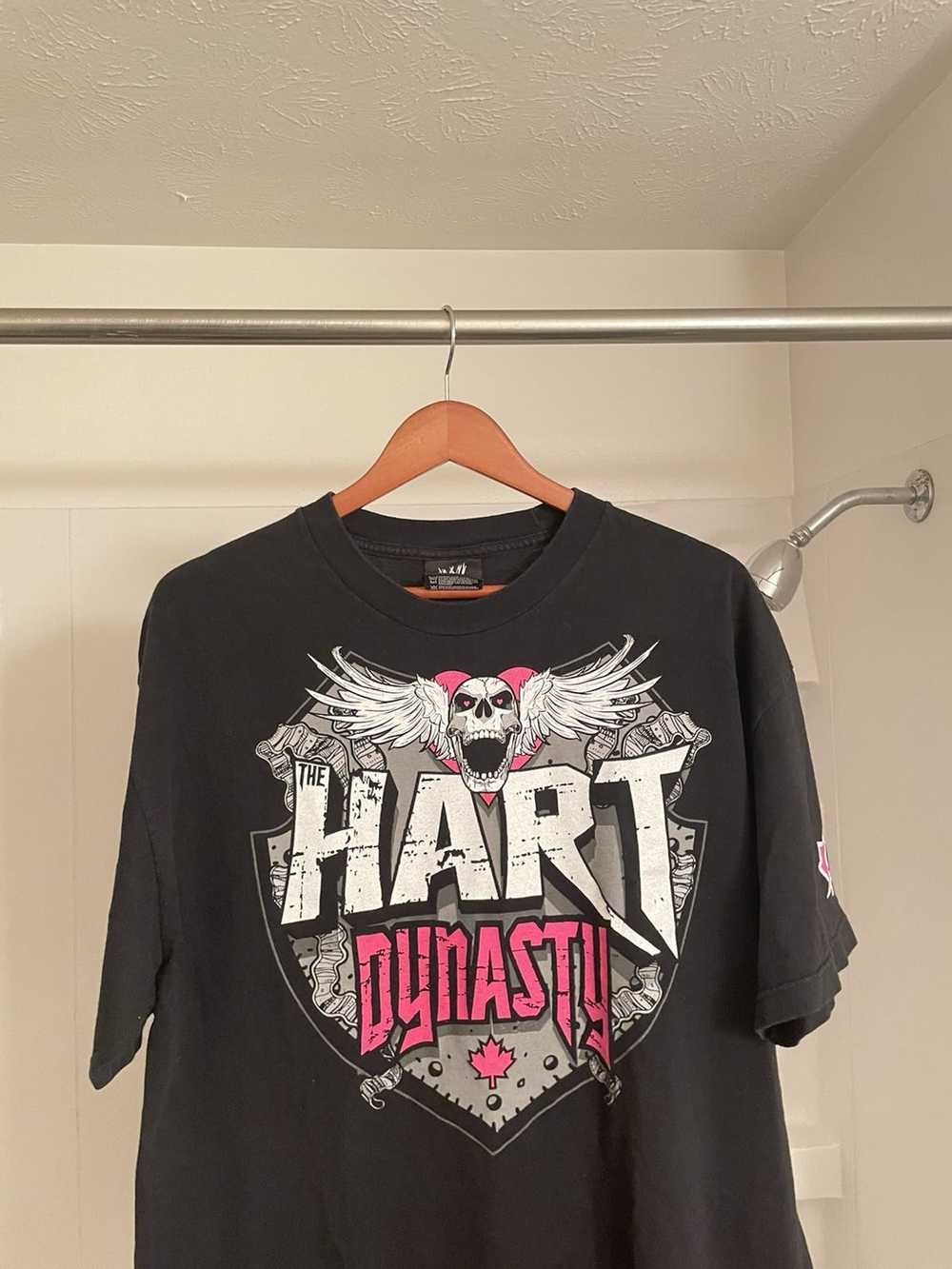 Vintage Vintage 2008 wwe Hart dynasty Bret hart t… - image 2