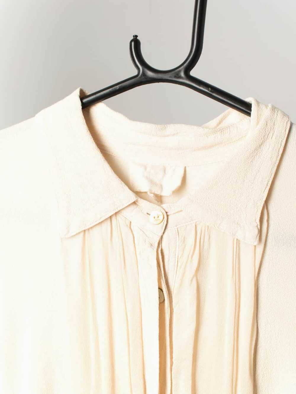 Womens vintage Ivory cream blouse with soft ruffl… - image 3