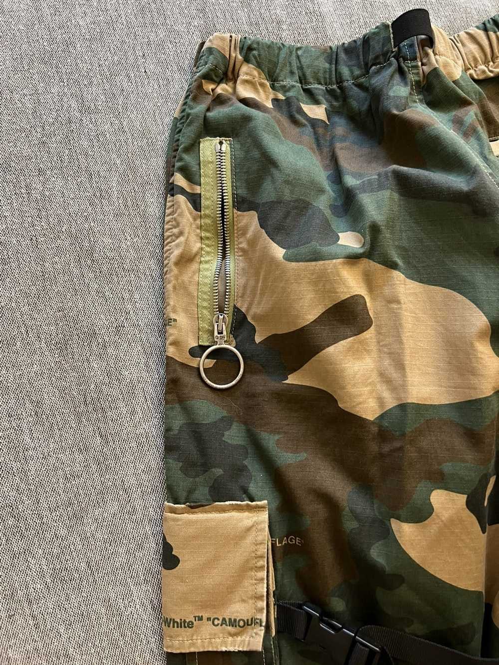 Off-White OFF WHITE CAMO CARGO PANTS - image 7