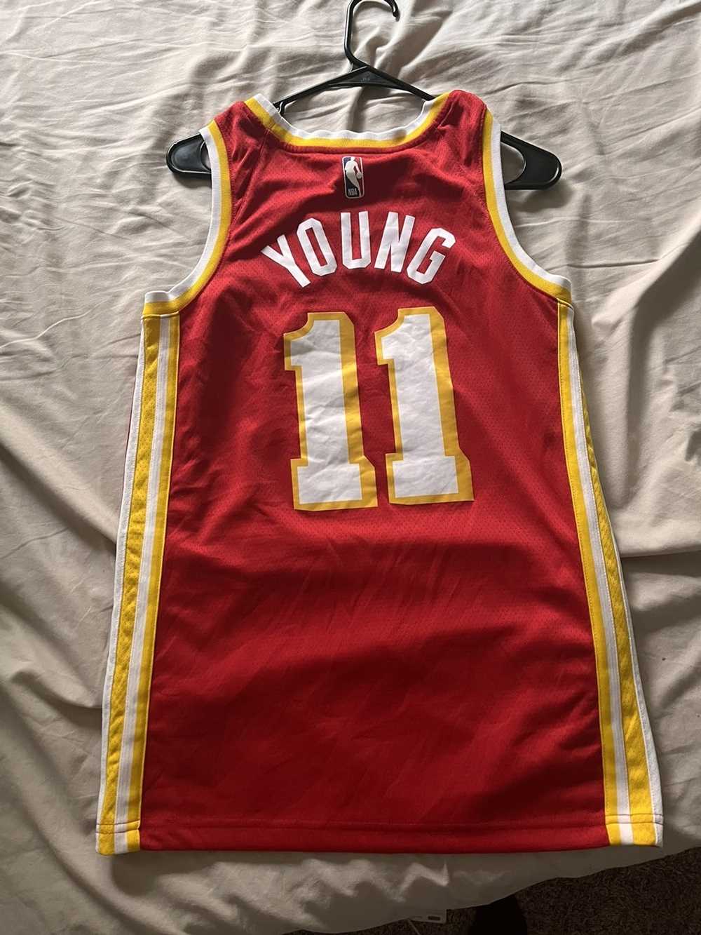 Nike Trae Young Atlanta Hawks Jersey Red patch lo… - image 3