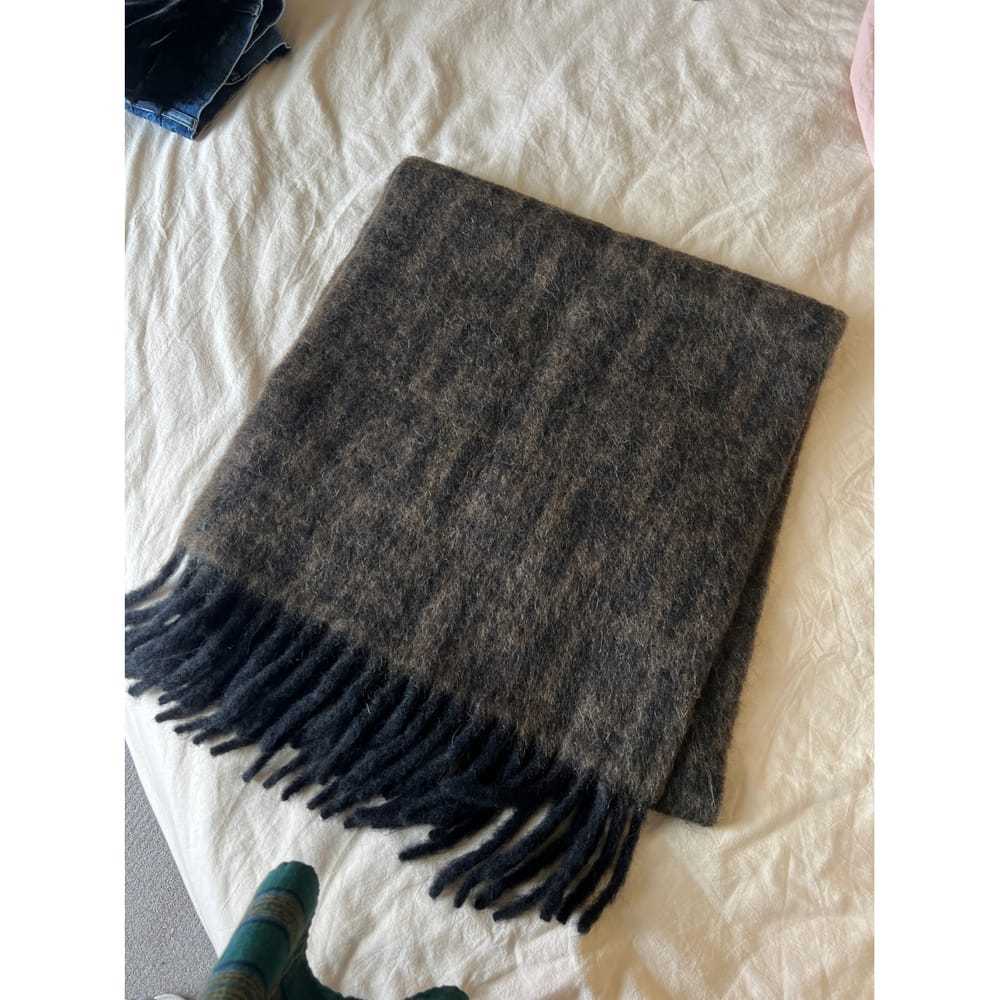 Fendi Wool scarf - image 2