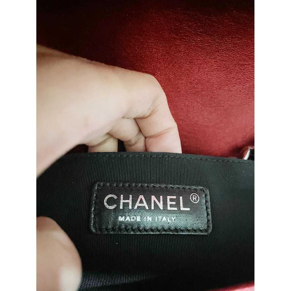 Chanel Boy patent leather crossbody bag - image 3