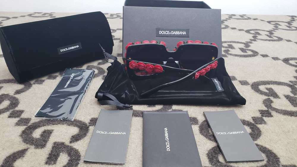Dolce & Gabbana Dolce gabbana flower sunglasses - image 3