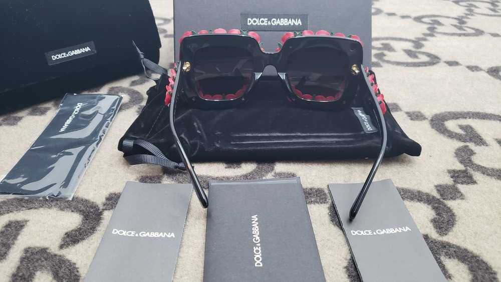 Dolce & Gabbana Dolce gabbana flower sunglasses - image 4