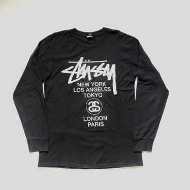 11th, Jun. 2023 in Manchester, UK @travisscott Wearing … 2020 @stussy x  @rickowensonline 40TH WORLD TOUR TEE … FW22 @newbottega CONE…