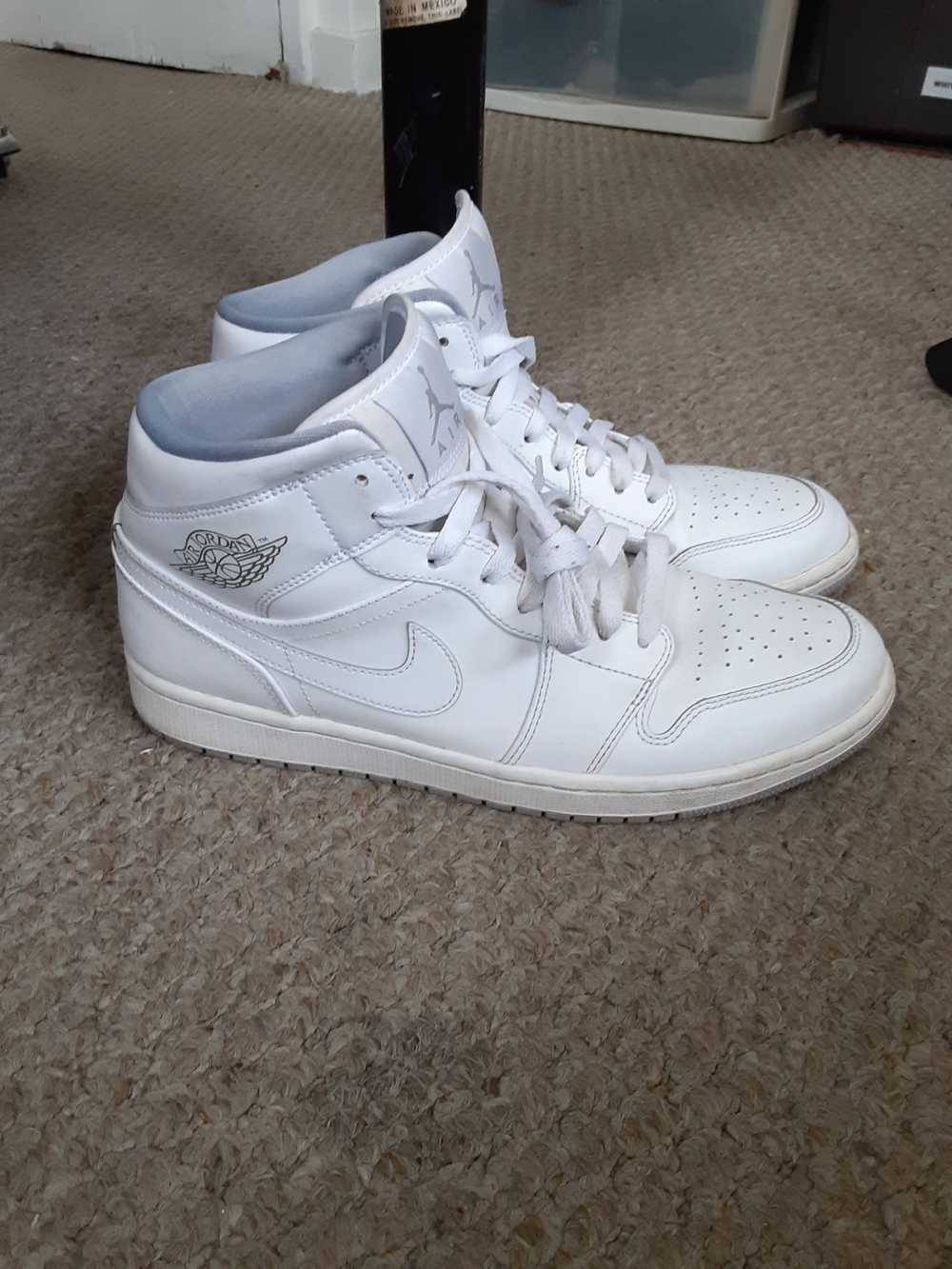 Jordan Brand Jordan 1 mid white wolf grey - image 1