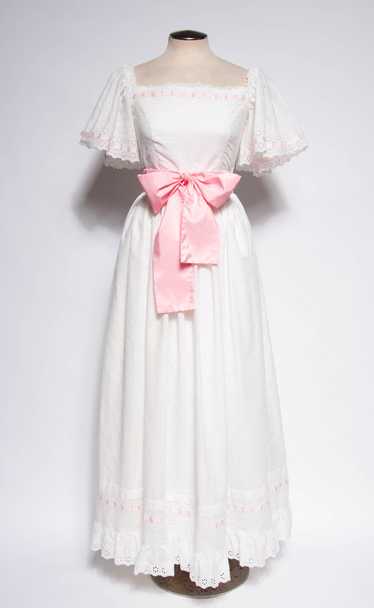 LITTLE BO PEEP 1970S WHITE EYELET AND PINK BOW GOW