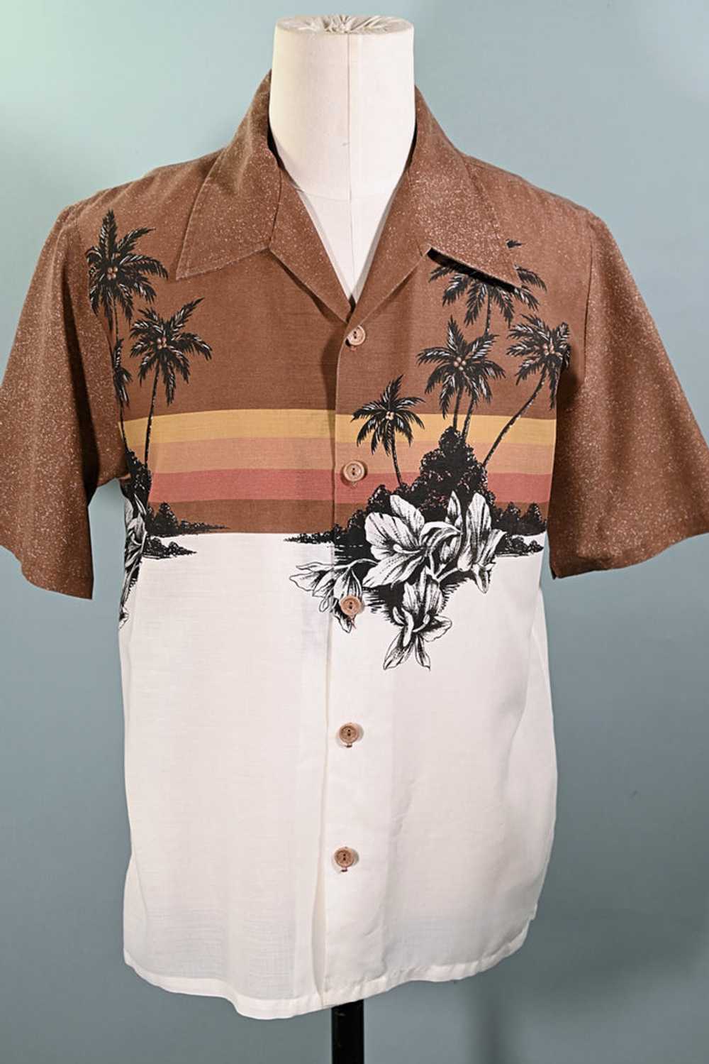 Dolphin California Vintage 70s Hawaiian Shirt, Pa… - image 1