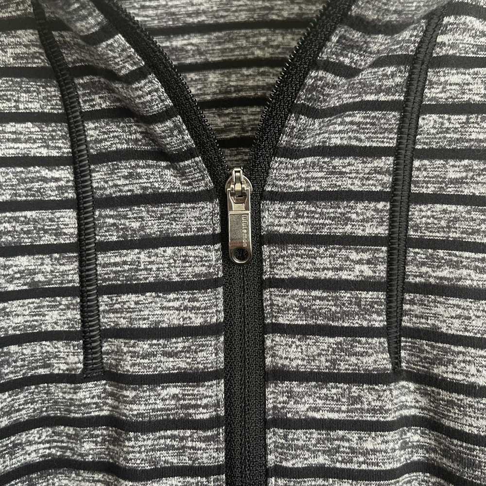 Lululemon Lululemon 1/4 Half Zip Striped Heather … - image 4