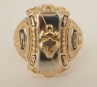 Vintage 10k class ring-interior - Gem