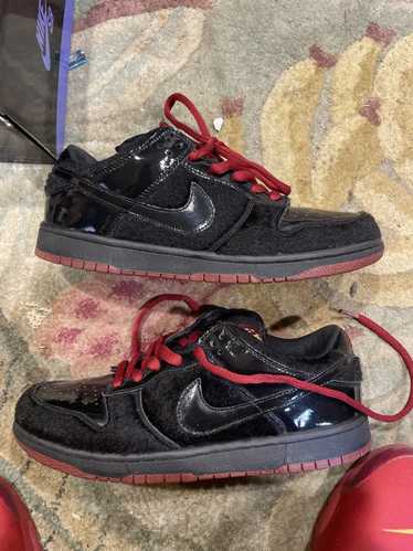 Nike Dunk Low Premuim SB Mafia Pack - image 1