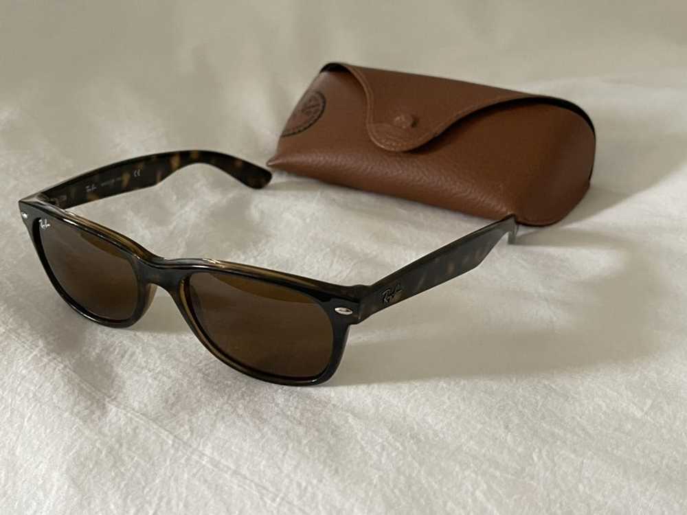 RayBan RayBan Wayfarer Sunglasses in Tortoise - image 2