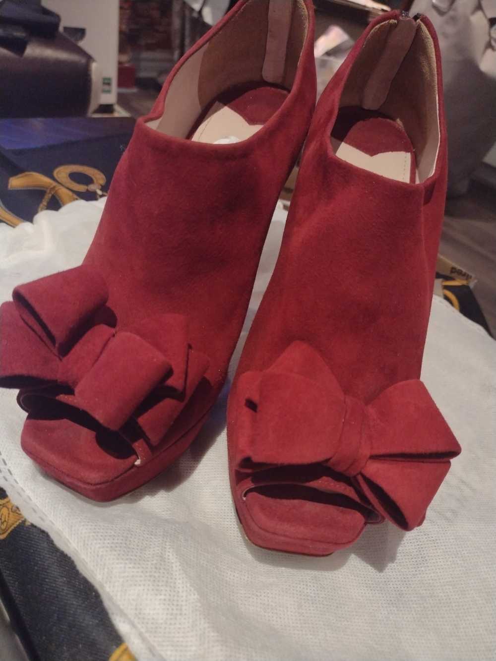 Miu Miu Miu Miu VTG Mod Red suede high Heel Coutu… - image 2