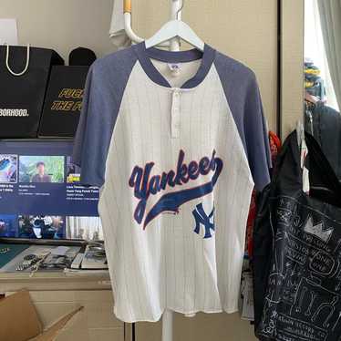 Reebok Men's MLB Clubhouse Uniform Sneaker,White/Navy (Yankees