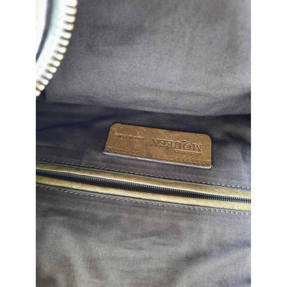 Alexander McQueen Manta leather clutch bag - image 2