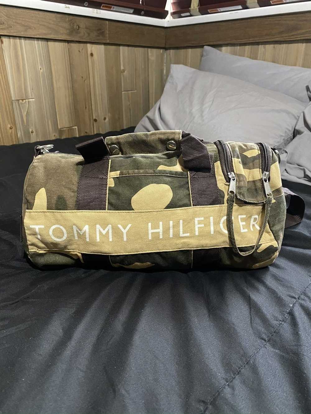 Tommy Hilfiger Tommy Hillfigure camo bag - image 1